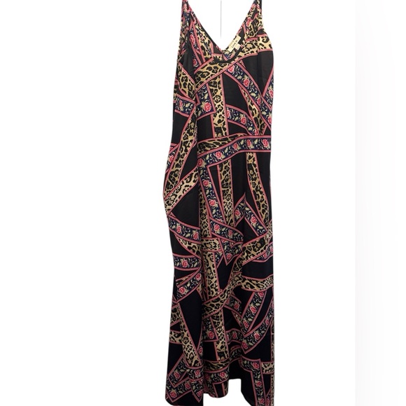 MAXI DRESS - Picture 3 of 7